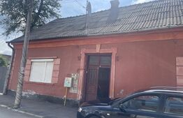 Casă de vanzare, cu 4 camere, 110 mp, zona ultracentrala