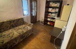 Cabana de vanzare, cu 4 camere, 100 mp, zona Colibita 