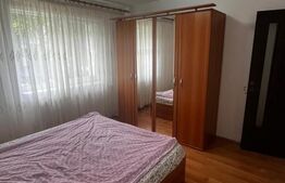 Apartament de vanzare, cu 3 camere, 74 mp + beci 15 mp, zona Independentei
