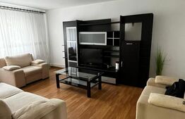Apartament de vanzare, cu 3 camere, 74 mp + beci 15 mp, zona Independentei