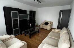 Apartament de vanzare, cu 3 camere, 74 mp + beci 15 mp, zona Independentei