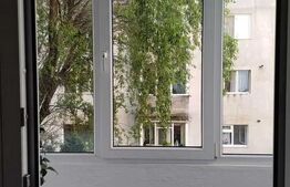 Apartament de vanzare, cu 2 camere, 50 mp, zona Lama