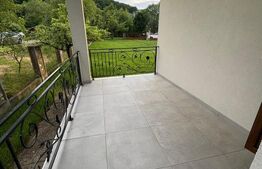 Casa de vanzare, cu 4 camere, 180 mp 1300mp teren Valea Ghinzii