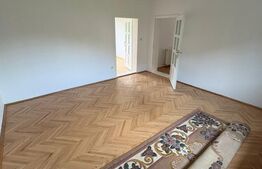 Casa de vanzare, cu 4 camere, 180 mp 1300mp teren Valea Ghinzii