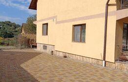 Casă de vânzare în zona Zăvoaie – 274 mp utili, complet mobilata, preț negociabi