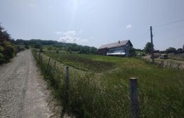 Teren intravilan, 1416 mp, împrejmuit, zona Rombat 