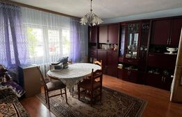 Apartament cu 3 camere, 80 mp, in zona Parcului Central