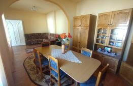 Casa 3 camere, 100mp si spatiu comercial, teren 513 mp, zona Budacul de Jos