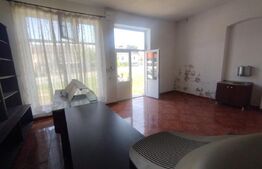 Casa 3 camere, 100mp si spatiu comercial, teren 513 mp, zona Budacul de Jos