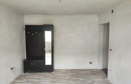 Apartament cu 2 camere, 39 mp, etaj intermediar, zona Andrei Muresanu