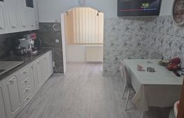 Apartament cu 2 camere, 60 mp, etaj 1, Decomandat
