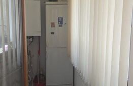 Apartament cu 2 camere, 60 mp, etaj 1, Decomandat