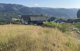 Teren de vânzare – 1251 mp în Colibița, cu panoramă superbă spre munți și lac