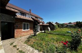 Casă Spațioasă cu Teren Generos în Beclean – Ideală pentru Locuință sau Investie