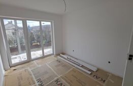 Apartament cu 3 camere, 1 bai,  decomandat Calea Moldovei, se vinde finisat