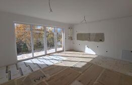 Apartament cu 3 camere, 1 bai,  decomandat Calea Moldovei, se vinde finisat