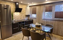 Apartament cu 2 camere, etaj 2, finisaje de lux, zona Decebal