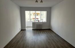 Apartament 2 camere, 55 mp, etaj 2, renovat, zona Lama