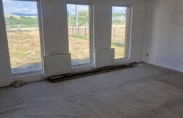 Casa noua, semifinisata, 56 ari teren, zona de exterior Est ( 10 km)