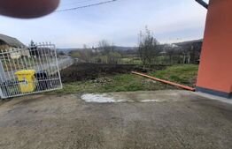 Casă de vânzare la 20 km de Bistrița – 3 camere, mobilată și utilată, 18 ari