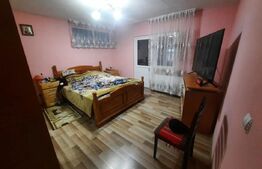 Casă de vânzare la 20 km de Bistrița – 3 camere, mobilată și utilată, 18 ari