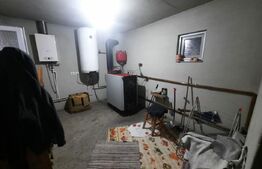 Casă de vânzare la 20 km de Bistrița – 3 camere, mobilată și utilată, 18 ari