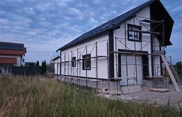 Casa zona rezidentiala, 200 mp, zona Beclean