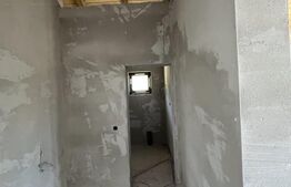 Casă cu panoramă deosebită pe Dealul Jelni – 10 ari de teren, stadiu semifinisat