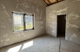 Casă cu panoramă deosebită pe Dealul Jelni – 10 ari de teren, stadiu semifinisat