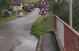 Teren extravilan de vanzare, 70 ari, utilitati, zona Simionesti