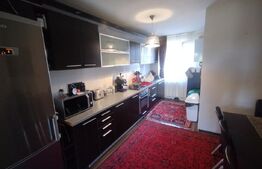 Casa tip duplex, 6 camere, garaj, zona strazii Agronomului
