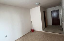 Garsonieră renovată, etaj 1 – Strada Zefirului, zona Decebal