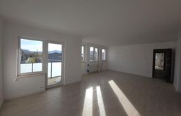 Apartament de 3 camere, bloc nou