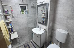 Apartament spațios, de vanzare, cu 4 camere, zona Han