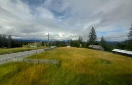 Casa de vanzare, cu 5 camere, 200 mp, zona Piatra Fantanele