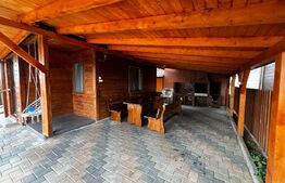 Cabană cu 3 dormitoare, 3 băi, terasă și teren de 400 mp în Băile Figa