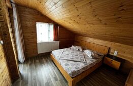 Cabană cu 3 dormitoare, 3 băi, terasă și teren de 400 mp în Băile Figa