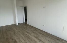 Apartament de vanzare, cu 3 camere, balcon mare, panoramă superbă, complex nou