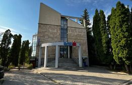 🏢 Spațiu comercial de prestigiu în centrul Becleanului 