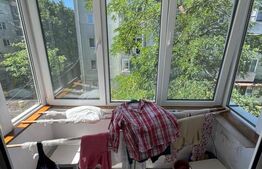 Apartament 3 camere - 65 mp - etaj 2/4 - ZONA DECEBAL 