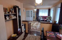 Casă individuală de vânzare – zonă liniștită, teren generos 1800 mp