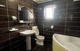 Apartament cu 3 camere, loc de parcare, zona Hotel Diana