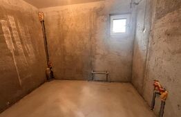 Casa de vanzare, 230 mp + teren de 1500 mp, zona Subcetate