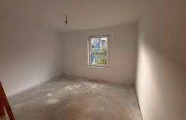 Casa de vanzare, 230 mp + teren de 1500 mp, zona Subcetate