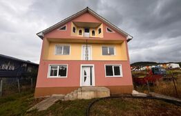 Casa de vanzare, 230 mp + teren de 1500 mp, zona Subcetate