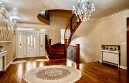 Vila spațioasă D+P+E la intrare în Unirea – confort și o poziție excelenta