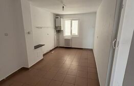 Spatiu comercial, 70 mp, 4 incaperi, strada Nasaudului