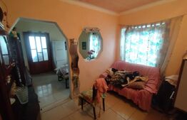 Casa 120 mp, 6 camere, 2 nivele, zona Beclean
