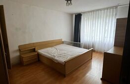 Apartament de vanzare cu 4 camere, 77 mp, partea de jos a orasului