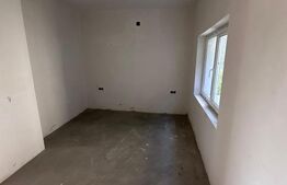 Casă cu potențial deosebit, 172 m² utili, teren 500 m², sat Buza